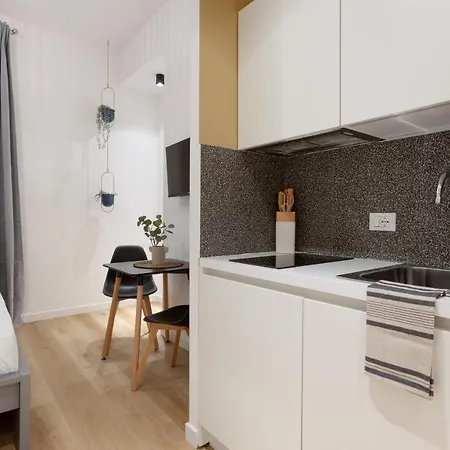 Apartment Chic Gem