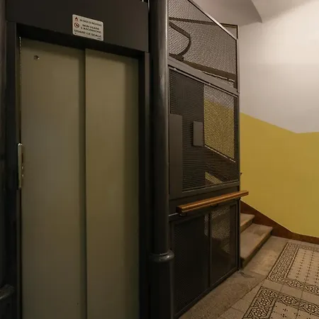 Apartment Chic Gem